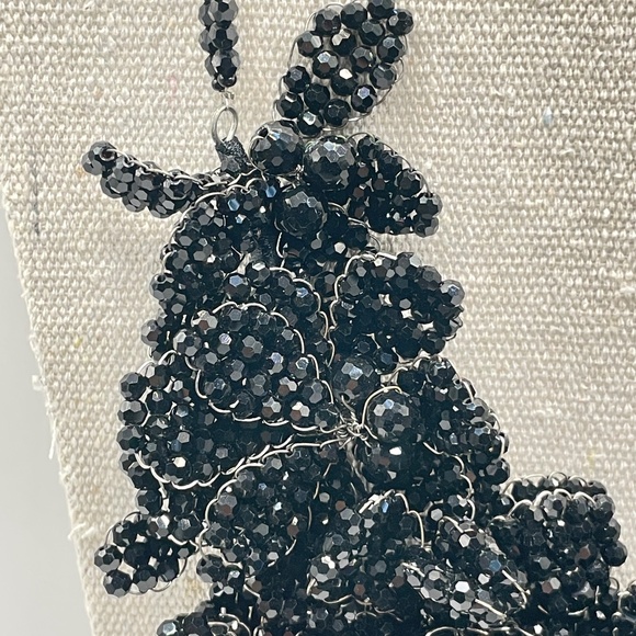 Natasha Faceted Black Crystal Layered Flower Design Statement Bib Necklace NWT - Picture 7 of 15